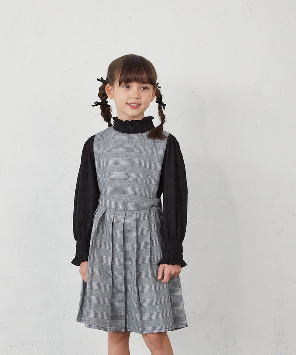 フラワーレースシャーリングカラープルオーバー