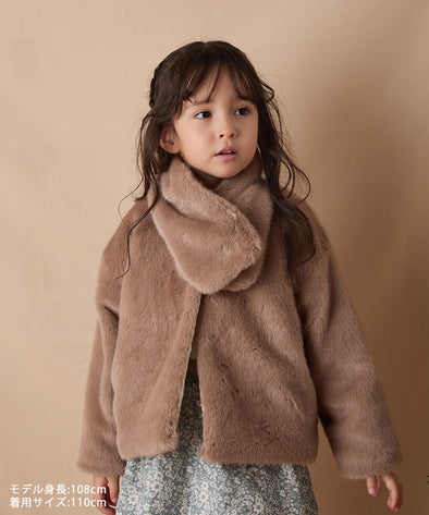 ティペット付きフェイクファーコート