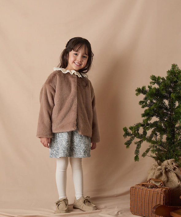 ティペット付きフェイクファーコート