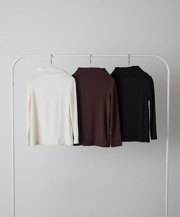 シームレスハイネックプルオーバー（MOMとお揃い）