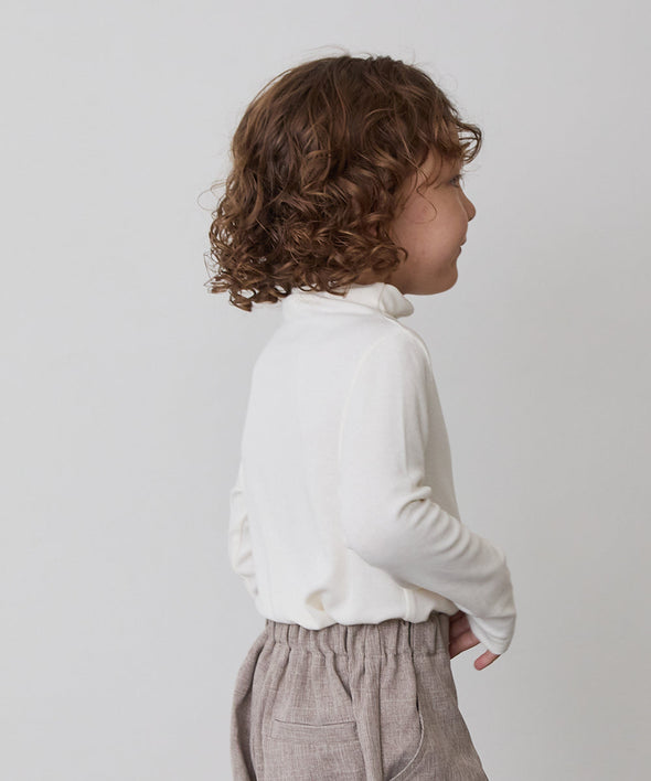 シームレスハイネックプルオーバー（MOMとお揃い）