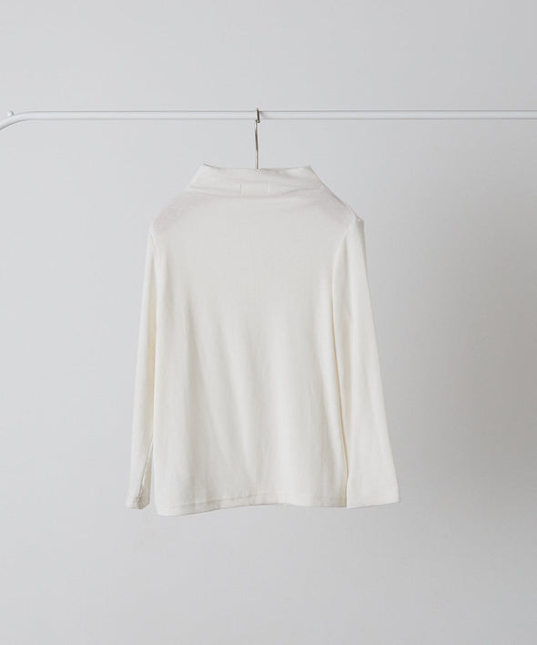 シームレスハイネックプルオーバー（MOMとお揃い）